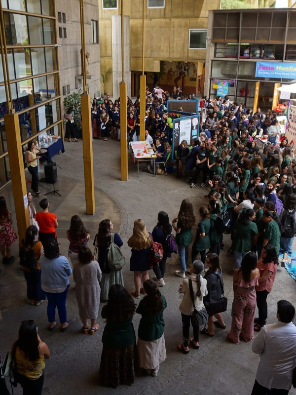 Feria huella pedagógica pedagogía básica 2015
